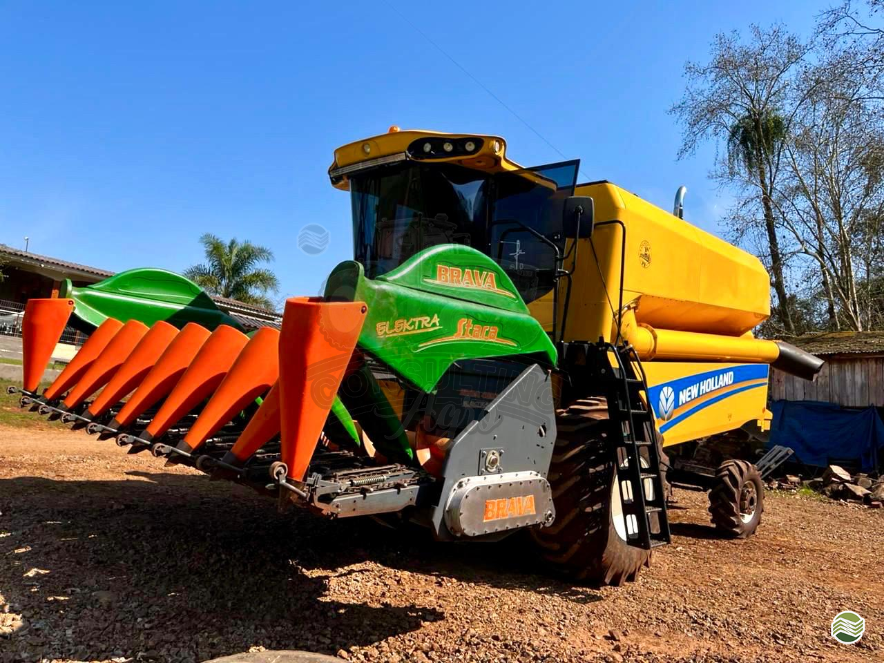 COLHEITADEIRA NEW HOLLAND TC 4.90 Consulting Agro ITUVERAVA SÃO PAULO SP